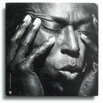 Miles Davis por Irving Penn Total Records. In mostra a Barcellona le cover degli album che hanno fatto la storia della musica