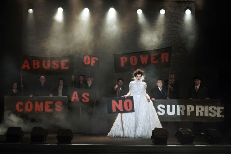 Peter Lindbergh, Milla Jovovich, Paris, 2012, Vogue Italia © Peter Lindbergh, courtesy of Peter Lindbergh, Paris & Gagosian Gallery, Chanel haute couture, FW 2012 2013