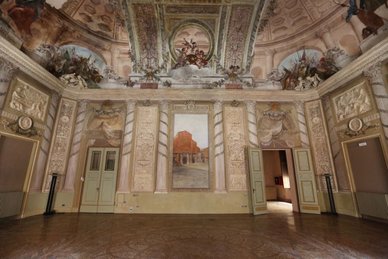 Salone interno di Palazzo Pallavicini, Bologna 2017