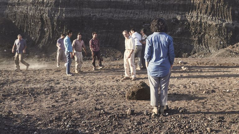 Shadi Harouni, I Long for a Game of Football, 2017, still da video