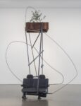 Abraham Cruzvillegas, Autoconcanción III, 2016. Courtesy Regen Projects, Los Angeles