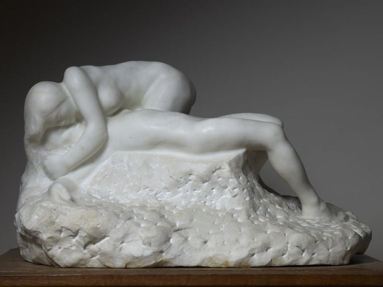 Auguste Rodin, La morte di Adone, 1891 marmo, Parigi, musée Rodin © musee Rodin, foto Adam Rzepka