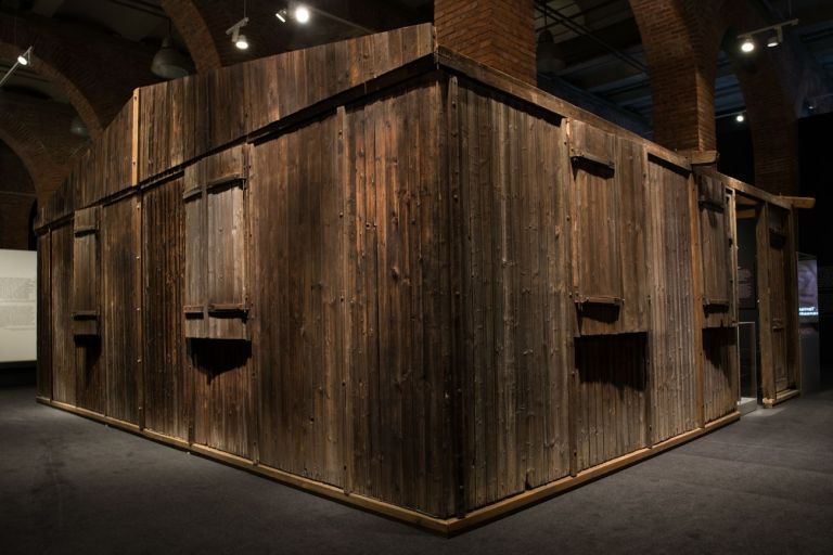 Auschwitz. Non molto tempo fa. Non lontano da qui. Exhibition view at Centro de Exposiciones Arte Canal, Madrid 2017. Photo © Pablo Á. Mendivil, courtesy Musealia