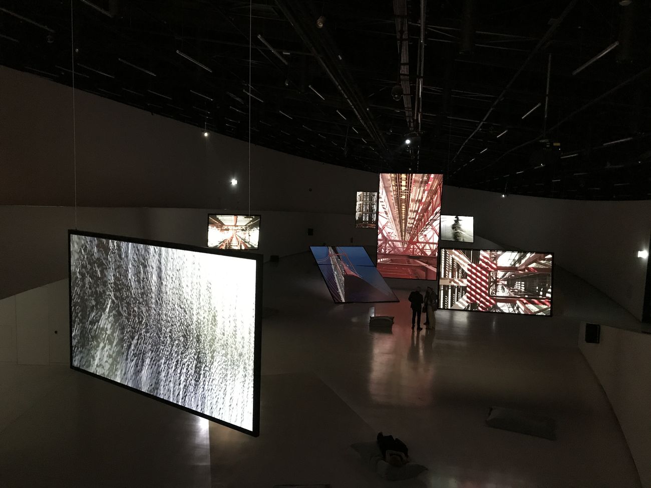 Bill Fontana, Shadow Soundings. Exhibition view at MAAT, Lisbona 2017