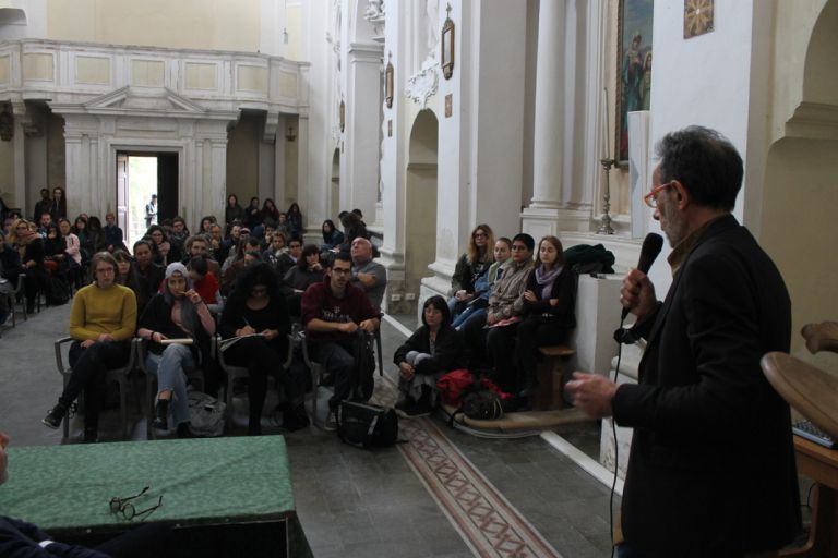Conferenza. Innovare l'impresa con l'arte. Il metodo della Fondazione Ermanno Casoli. Urbino, Accademia di belle arti