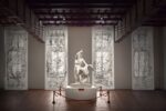 Gruppo scultoreo del Galata suicida e pannelli Follia pratica di Fornasetti, Museo Nazionale Romano Palazzo Altemps, Roma 2017