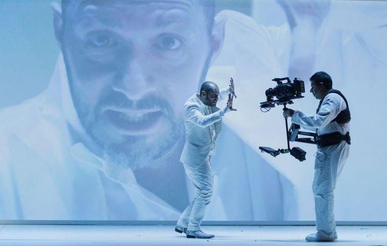 Hector Berlioz, La Damnation de Faust. Regia di Damiano Michieletto. Photo Yasuko Kageyama - Opera Roma 2017