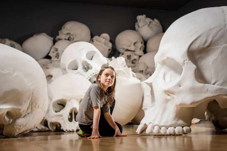 Installation view of Mass by Ron Mueck, 2017 on display at NGV Triennial at NGV International, 2017 Photo: Eugene Hyland