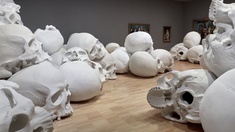 Installation view of Mass by Ron Mueck, 2017 on display at NGV Triennial at NGV International, 2017 Photo: Sean Fennessey