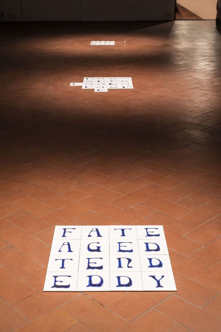 Rosa Aiello, FATE square (AGED), 2017. Courtesy dell'artista e Galleria Federico Vavassori. Foto OKNOstudio
