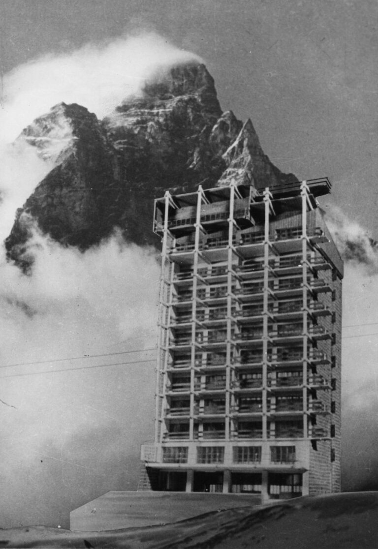 Carlo Mollino e Riccardo Moncalvo, Casa del Sole, Cervinia, fotomontaggio, 1955 ca. Politecnico di Torino, sezione Archivi biblioteca Roberto Gabetti, Fondo Carlo Mollino