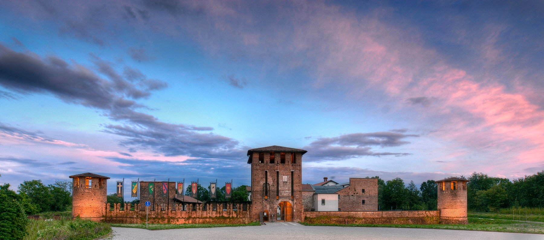 Castello Visconteo di Legnano, detto anche Castello di San Giorgio