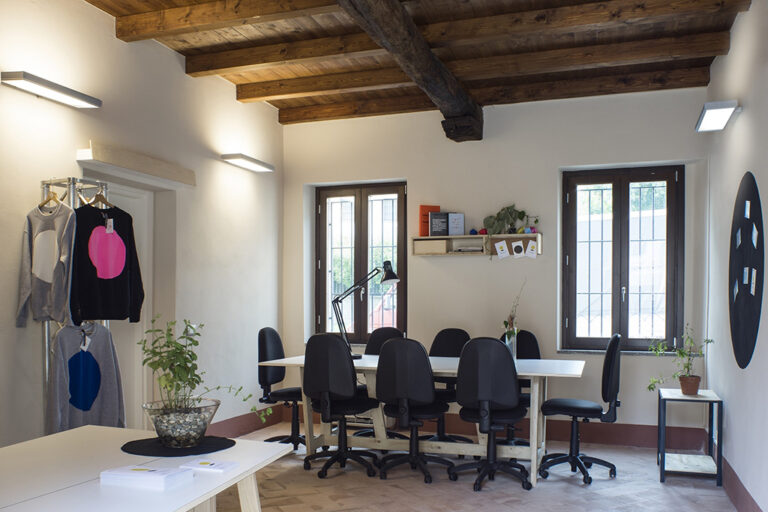 Spazio coworking in Cascina Torrette ©-Ph-Marco-Menghi