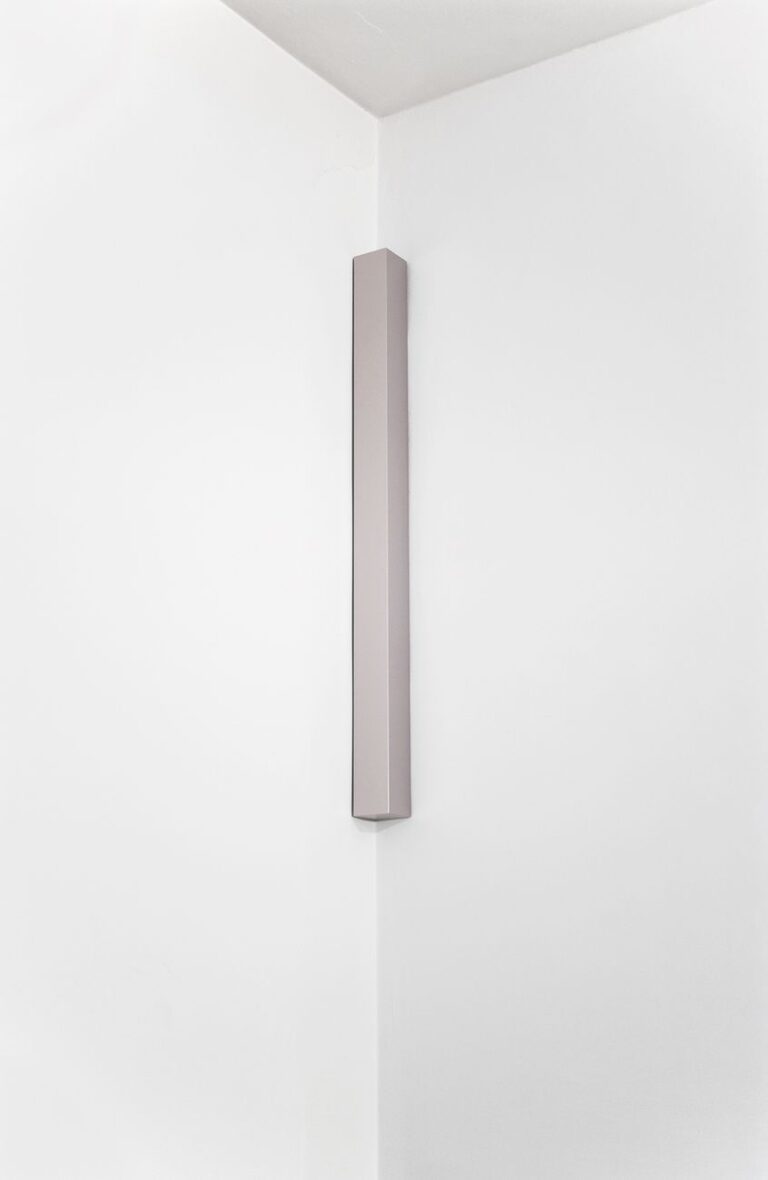 Gianni Piacentino, Pink Gray small Pole IV, 1966