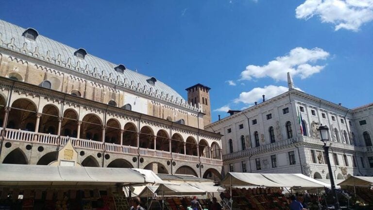 Mercato di Piazza delle Erbe, Padova