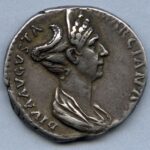Moneta d’argento con ritratto di Marciana. © Roma, Museo Nazionale Romano – Archivio Fotografico del Museo Nazionale Romano