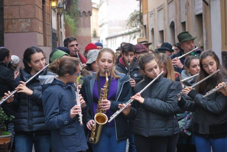 Progetto REMO, Istituto comprensivo Regina Margherita di Roma, 2018. Classi musicali e Stradabanda