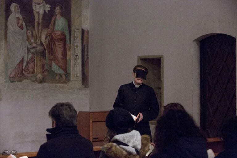 Romeo Castellucci, The minister's black veil. Photo Salvatore Pastore