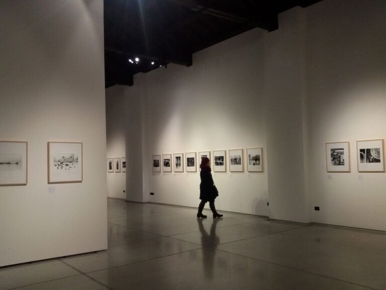 Venise '55/'65. Gianni Berengo Gardin & Sergio Del Pero. Exhibition view at Fondation Wilmotte, Venezia 2017