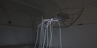 Adrian Paci. Di queste luci si servirà la notte. Installation view at Museo Novecento, Firenze 2018
