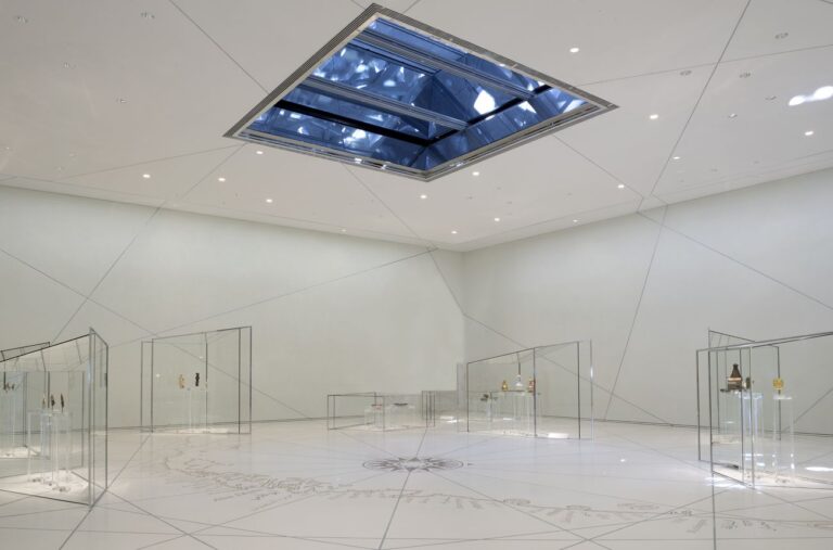 Louvre Abu Dhabi – The Great Vestibule © Louvre Abu Dhabi Photography Marc Domage