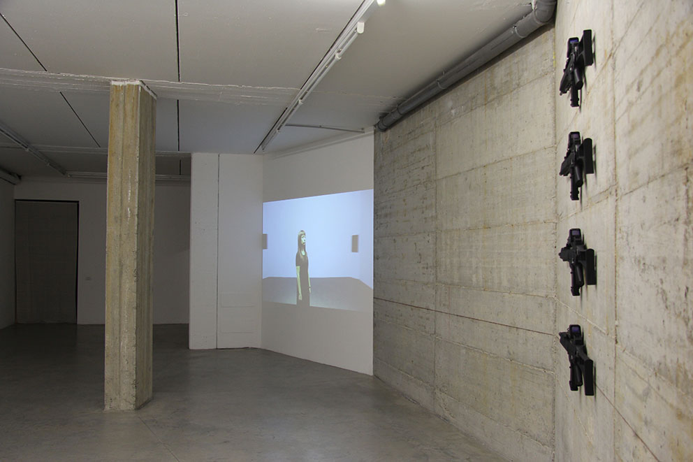 Regina José Galindo, El Objectivo, 2017. Documenta14, Installation view. Courtesy l'artista e prometeogallery di Ida Pisani, Milano Lucca
