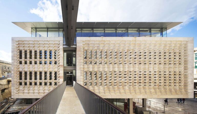 Renzo Piano Building Workshop, Valletta City Gate, 2015. Photo Michel Denancé