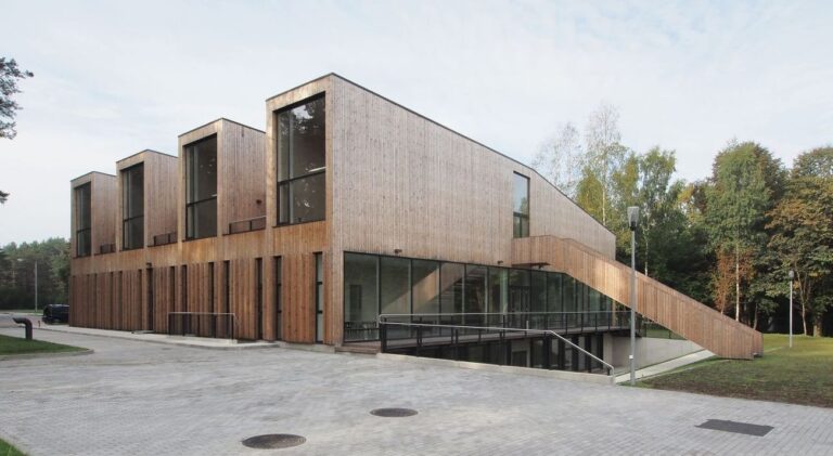 Rupert Arts and Education Centre. Courtesy of Audrius Ambrasas Architects