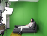 LORENZO MACCOTTA - Live Chat Studio Industry in Romania. Bucarest, Marzo 2016. Una cam model di 25 anni nella stanza di realtà virtuale allo Studio 20, prima del suo turno notturno. © Lorenzo Maccotta / Contrasto