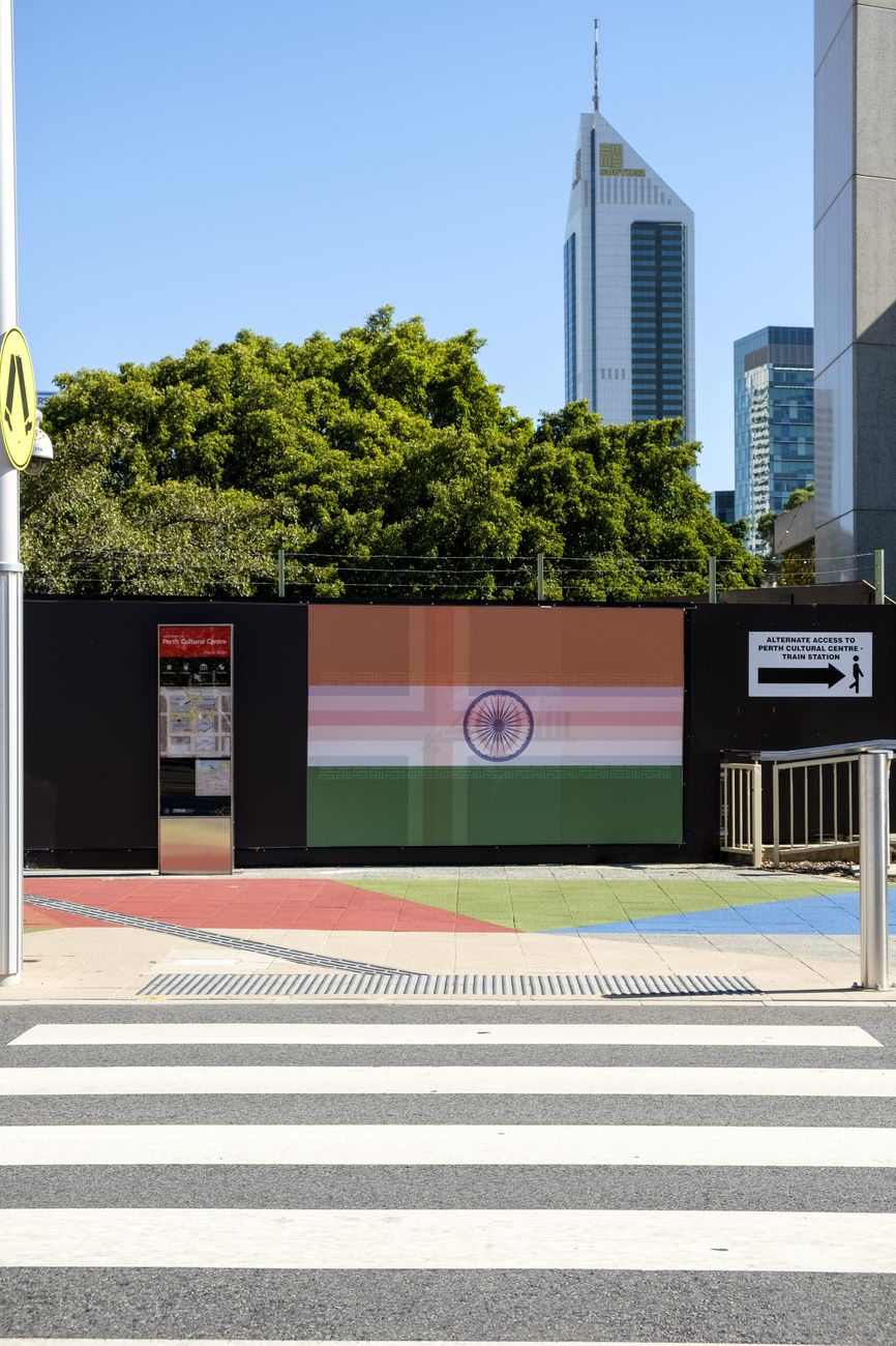 Kimsooja, To Breathe – The Flags, 2018. Public project. Commissioned by Perth Institute of Contemporary Arts (PICA) with the support of Wesfarmers Arts. Courtesy Perth Institute of Contemporary Arts (PICA). Photo Alessandro Bianchetti
