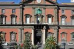 Il Museo Archeologico di Napoli continua a rinnovarsi. Nuovi spazi, grandi investimenti e una piazza pubblica