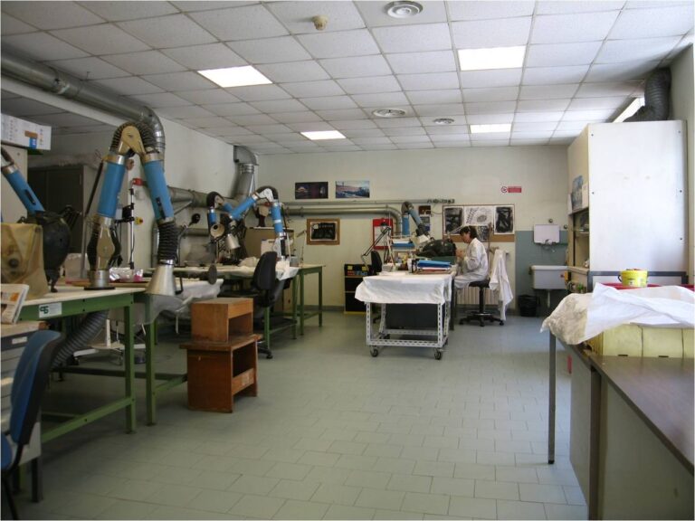 Laboratorio di restauro, MANN, Napoli