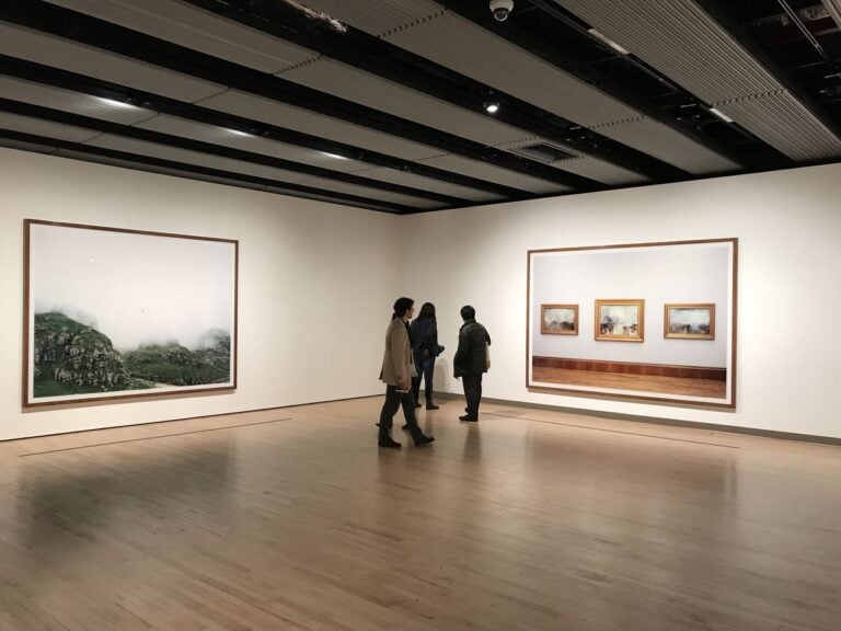 Andreas Gursky. Exhibition view at Hayward Gallery, Londra 2018