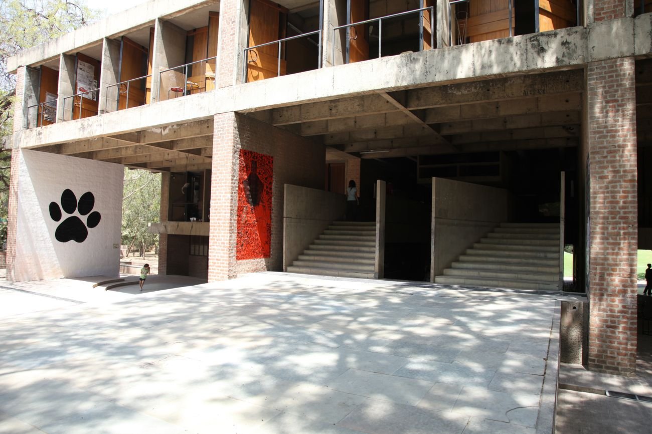 CEPT, la scuola di architettura, pianificazione urbanistica, design e tecnologia di Ahmedabad fondata da Doshi nel 1962, marzo 2011