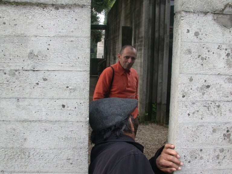 Doshi e Giovanni Leone in visita alla Tomba Brion di Carlo Scarpa, 2005