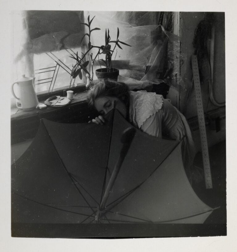 Francesca Woodman Untitled (FW Crouching Behind Umbrella)