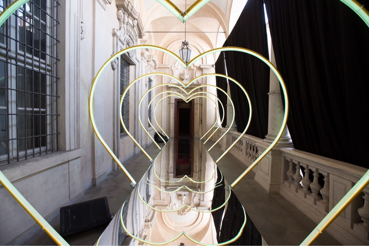 L'exhibition Guarda Avanti powered by GLO a Palazzo Saluzzo Paesana a Torino