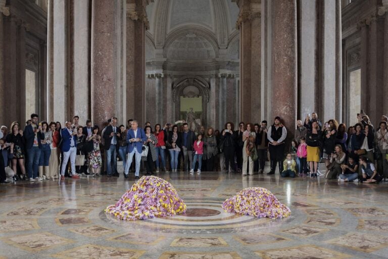 Vinci Galesi, La terra dei fiori, 2017. Photo Mariano De Angelis. Courtesy of the artists & aA29, Milano Caserta