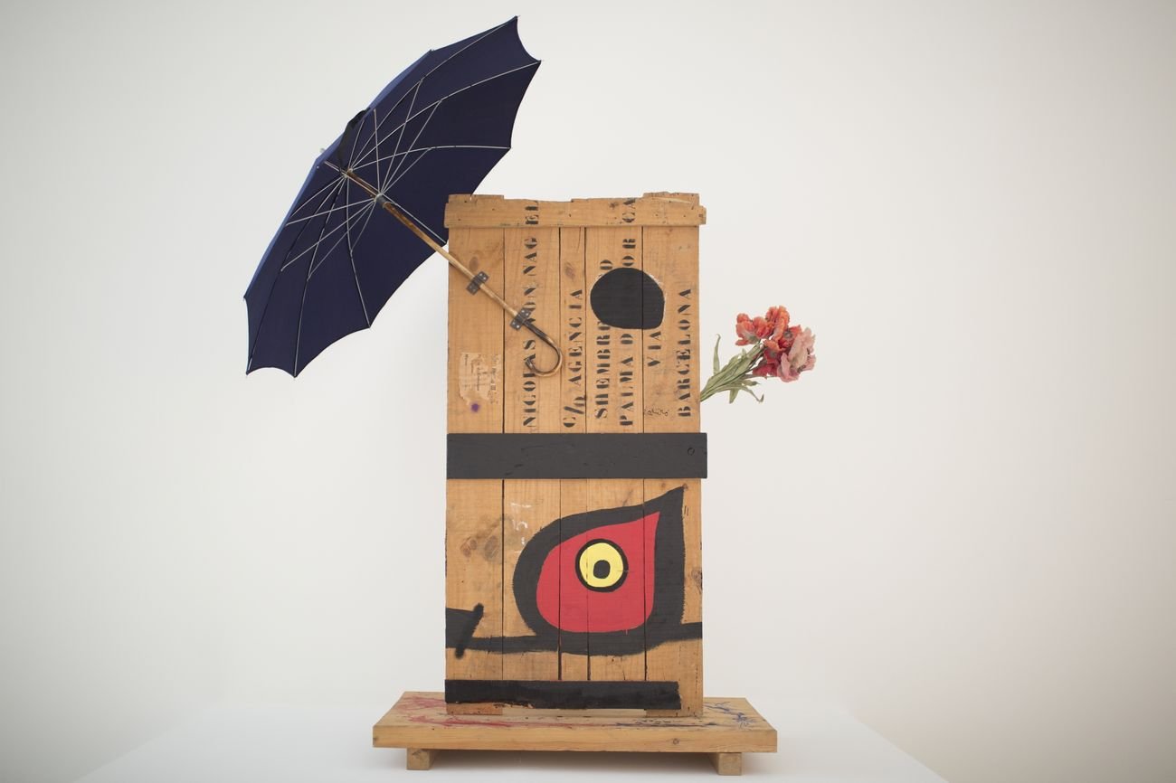 Joan Miró, L'oeil attire les diamants. Exhibition view at Centro Botin, Santander. Photo Belén de Benito