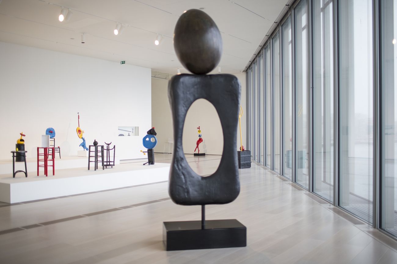 Joan Miró. Esculturas 1928-1982. Exhibition view at Centro Botin, Santander. Photo Belén de Benito