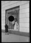 Russell Lee Untitled photo, possibly related to: Surrealistic window display, Bergdorf Goodman, New York City January 1938 Digital print from scanned 35mm b&w negative Library of Congress, Prints & Photographs Division