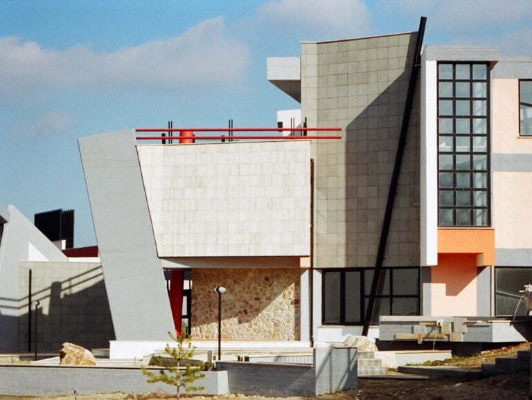 Marcello Guido, Social Centre for Albanian linguistic minorities, 1990-93, San Giorgio Albanese