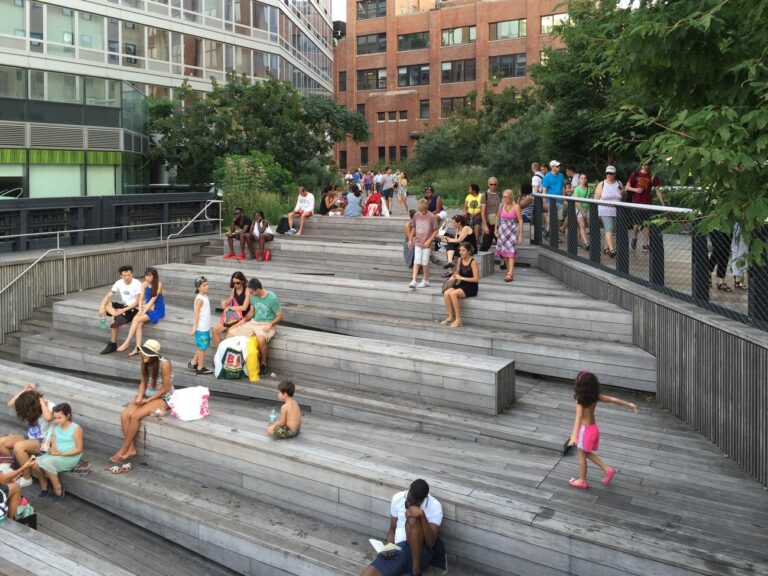 New York, High end along the High Line. Photo Matteo Robiglio and Isabelle Toussaint