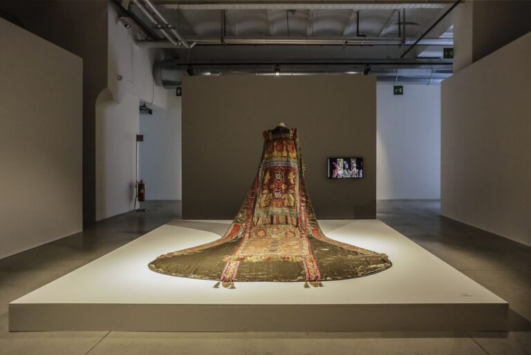 The Szechwan Tale. China, Theater and History. Exhibition view at FM Centro per l’arte contemporanea, Milano 2018