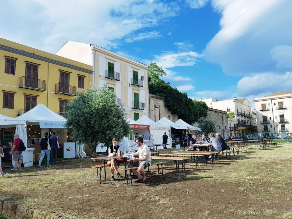 Il villaggio gastronomico di Manifesta. A Palermo finalmente buon cibo per chi visita le mostre