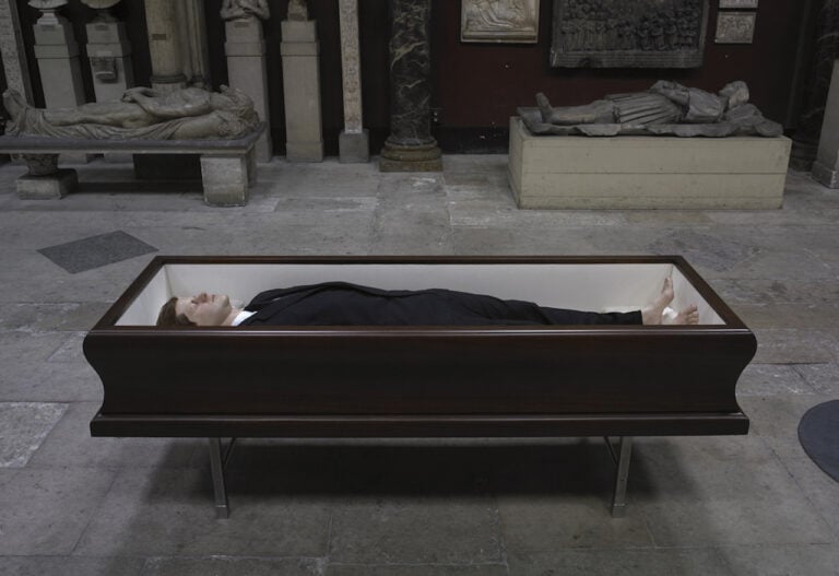 Maurizio Cattelan, Now, 2004