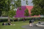 Christo and Jeanne Claude The London Mastaba Serpentine Lake Hyde Park 2016 18 Photo Wolfgang Volz © 2018 Christo 5 1200x800 Christo sul lago di Hyde Park. A Londra la sua prima grande opera pubblica in UK. Le immagini