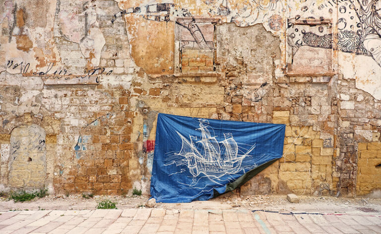 Taranto Opera Viva L'isola è in realtà un galeone