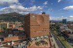 El Equipo Mazzanti, Hospital Universitario de la Fundación Santa Fe, Bogotà, 2016. Photo © Alejandro Arango