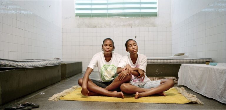 Elena Givone, Taiane e Amanda, 2009